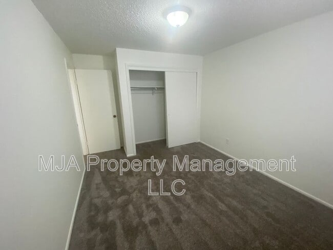 Photo - 1428 W 300 N Unit 07