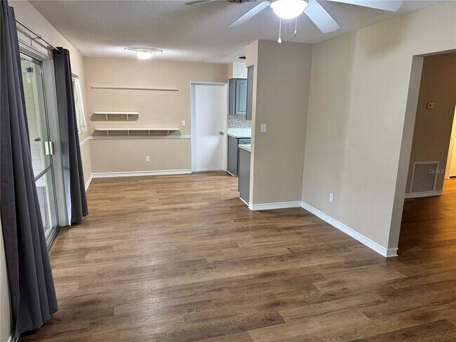 Photo - 3710 Eloise St