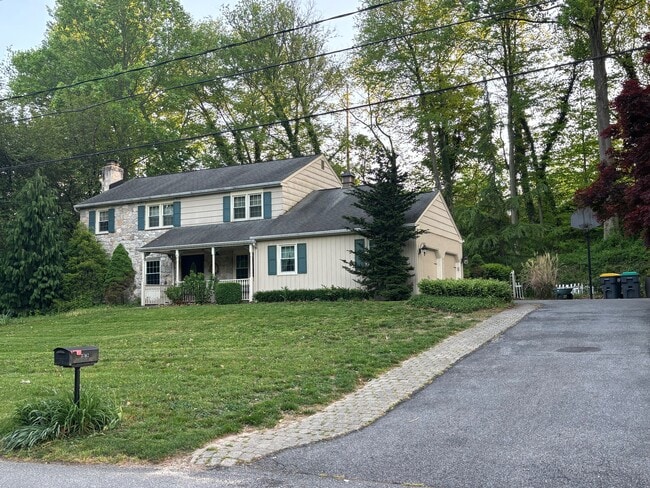 Building Photo - 3302 Heritage Dr