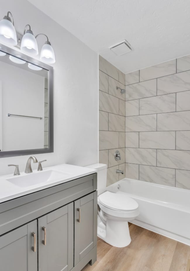 Shannon Circle - Shannon Circle Apartment Unit 70 B