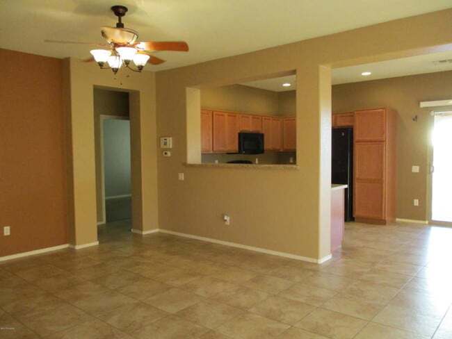 Photo - 34484 South Pioneer Way