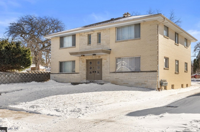 Photo - 8641 W Lapham St Unidad 2