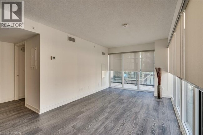 Photo - 1119 Cooke Blvd. Unit B323