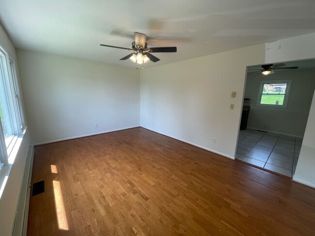 Photo - Dublin, 3 BR / 1 BA Available 11/17