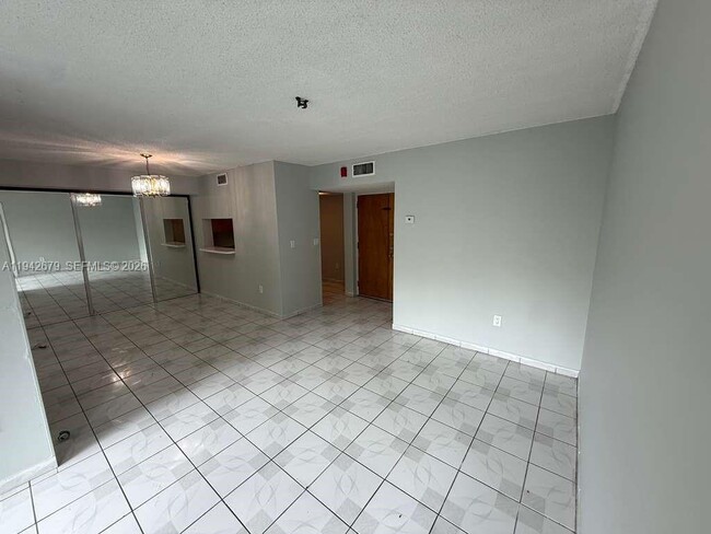 Building Photo - 11780 SW 18th St Unit 106-2