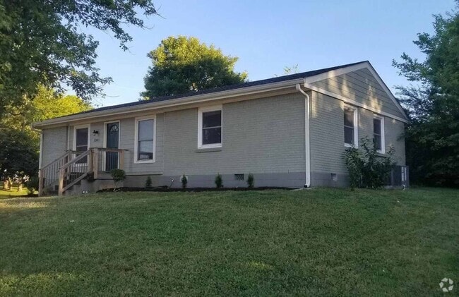 Building Photo - Great 3BR Home in the Heart of Nashville