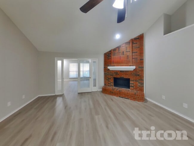 Photo - 1624 Bent Brook Dr