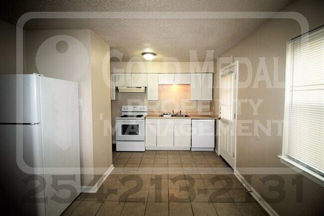 Photo - 3904 Charolais Dr