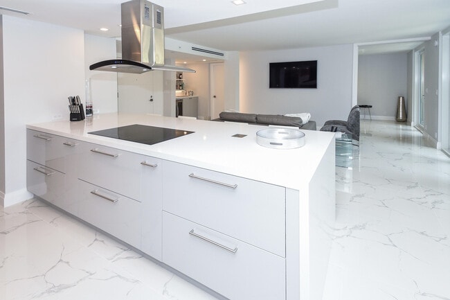 Photo - 120 SE 5th Ave Unit 321