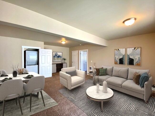 Photo - 5115 E Buckeye Ave