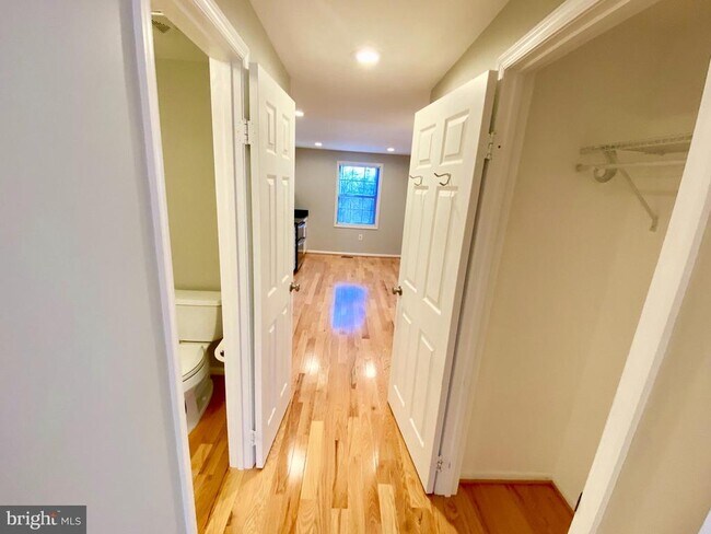 Photo - 9400 Candleberry Ct