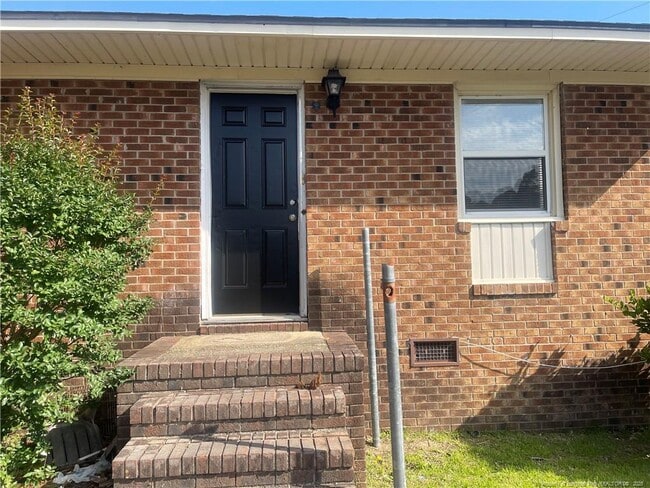 Building Photo - 4959 Fieldcrest Dr Rental