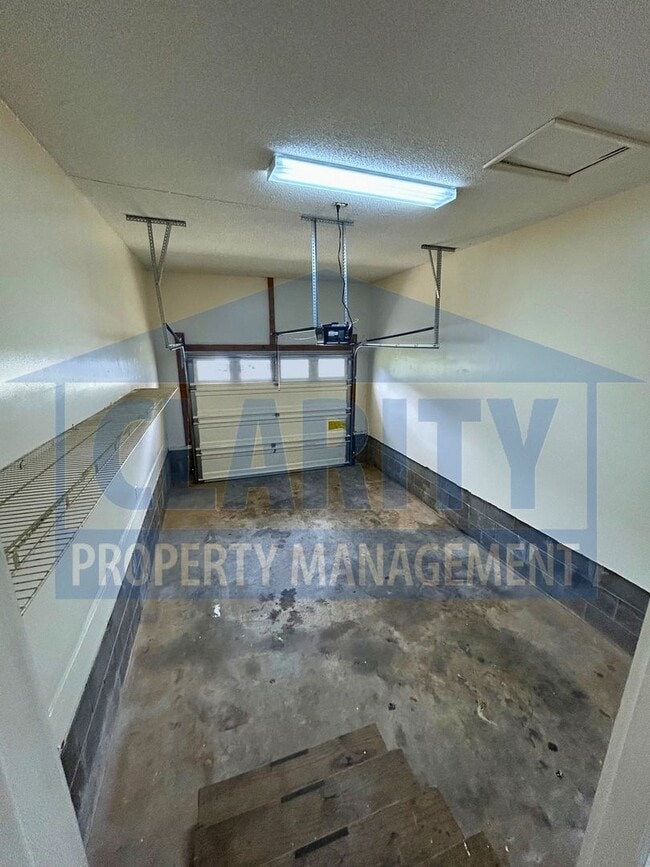 ***131 Brooke Lane NE
