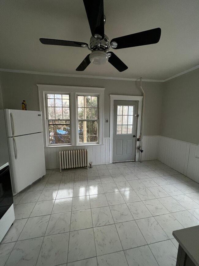 6 Glen Rd Unit 2