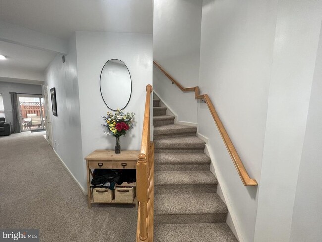 Photo - 5011 Murtha St Townhome