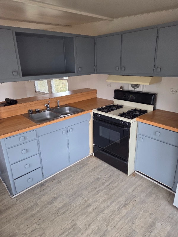 Photo - 2830 Connecticut St SW