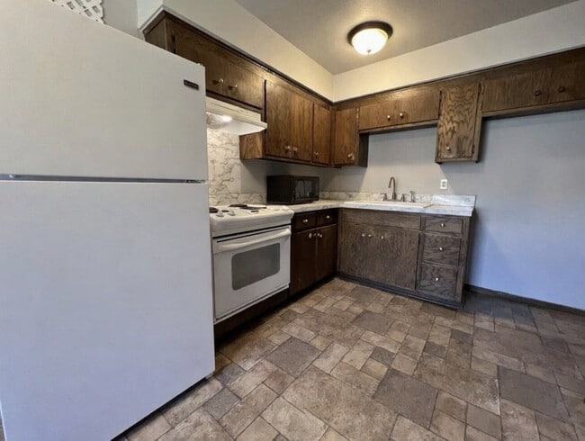 Photo - 993 Oriole Dr