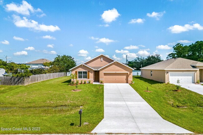 Photo - 2309 Jupiter Blvd SW