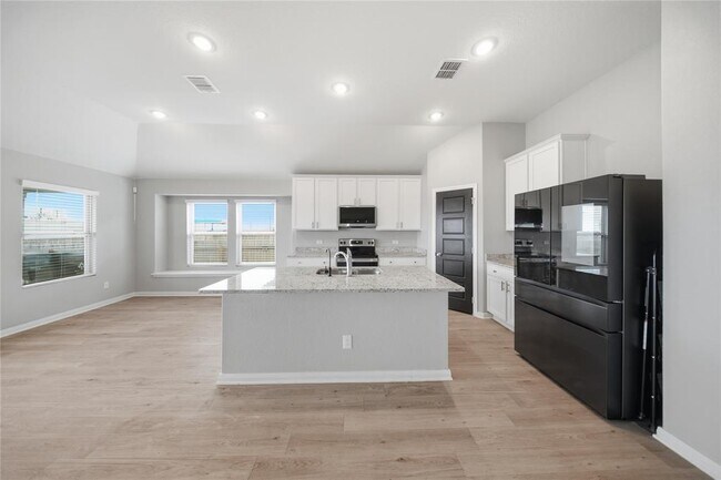 Photo - 2969 Greenbriar Rd