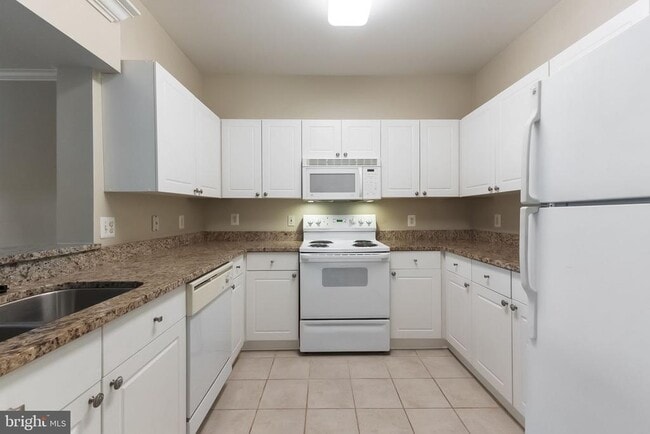 Photo - 4551 Strutfield Ln Unit 4231
