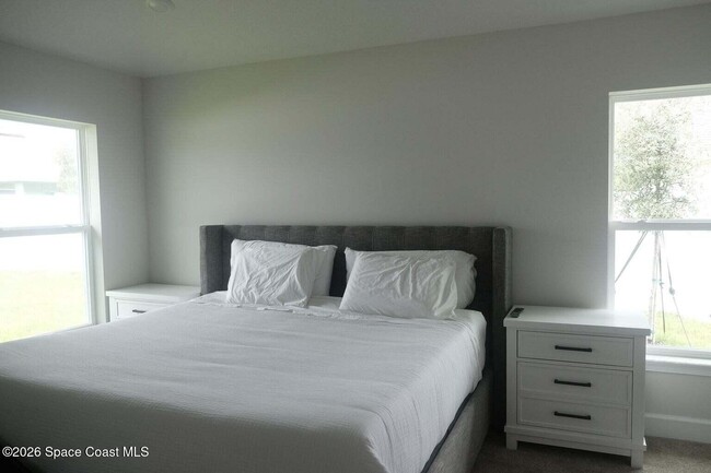 Photo - 8674 Pavia St