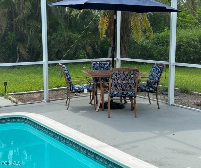 Photo - 3410 SE 11th Pl