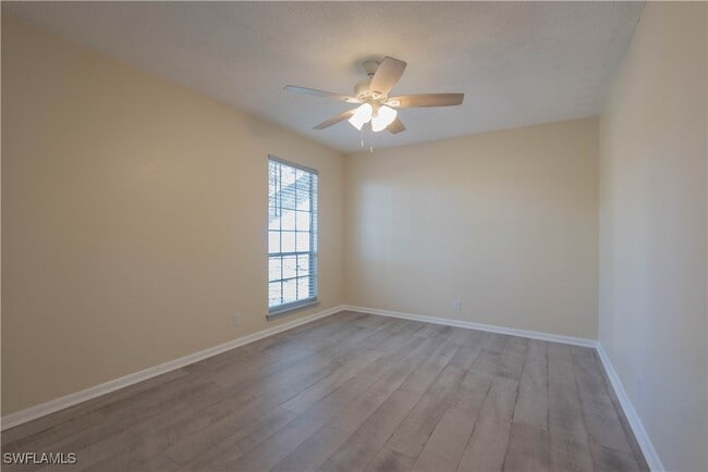 Building Photo - 3257 Royal Canadian Trace Unit 2