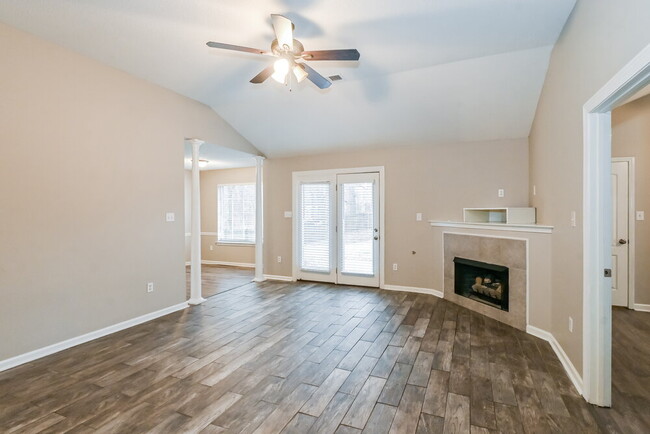 Photo - 7882 Molly Meadow Cove