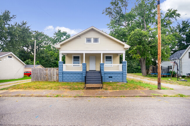 Photo - 1319 Stinson Ave House