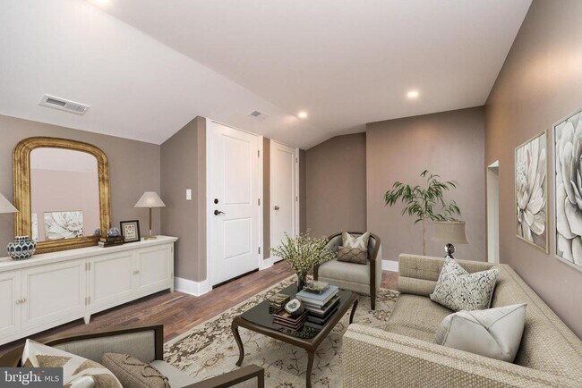 Photo - 4844 Old Easton Rd Unit 2