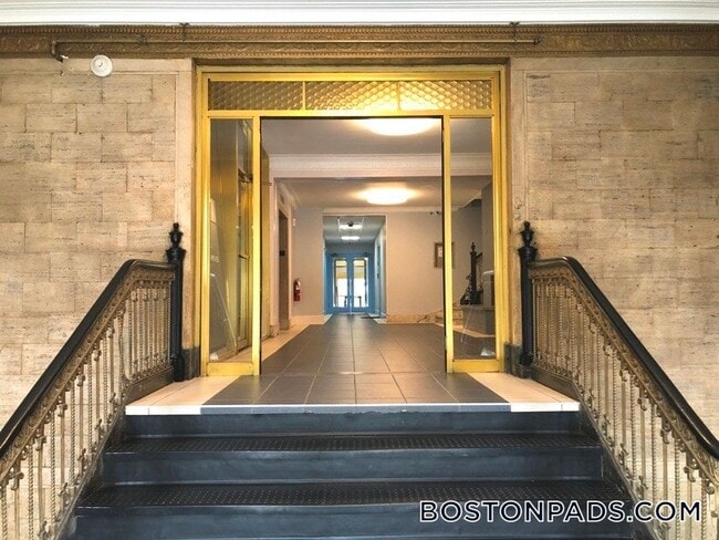 Photo - 475 Commonwealth Ave Unidad 304