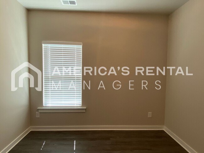 Photo - Home for Rent in Jemison, AL... View with 48 Hours Notice!