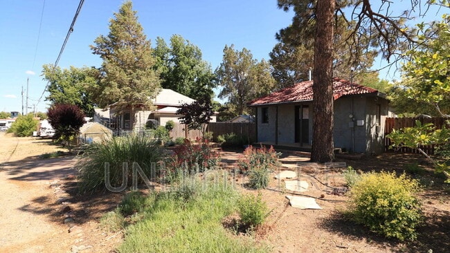 Photo - 1717 Cottonwood Ave