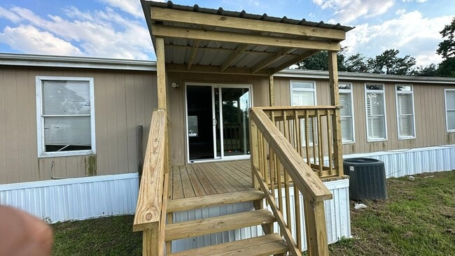 Photo - 15710 Cypress Garden Dr