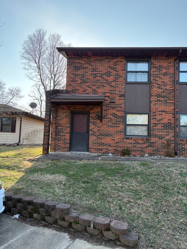 Photo - 8 S Trace Rd