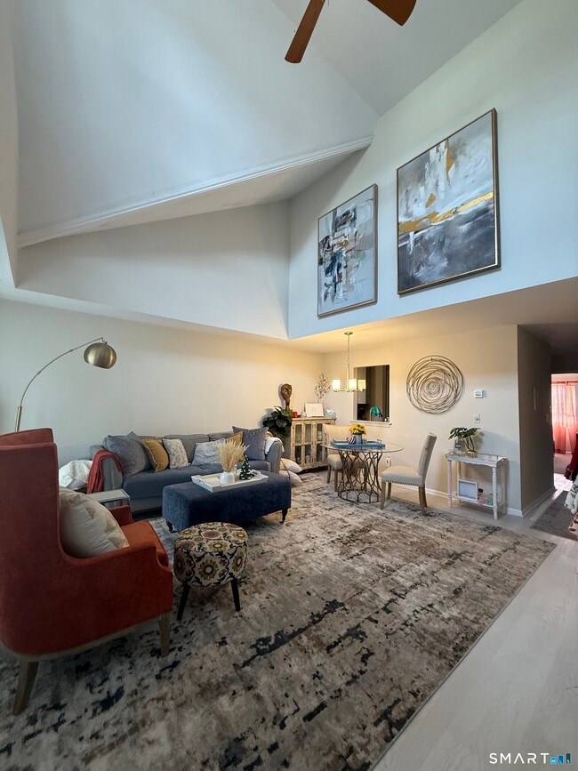 Photo - 462 Glendale Ave Unit 20