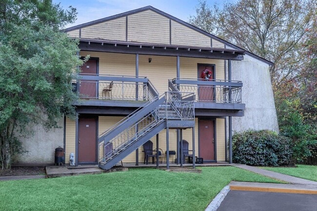Photo - 2750 Waggoner Ave Unit #2750