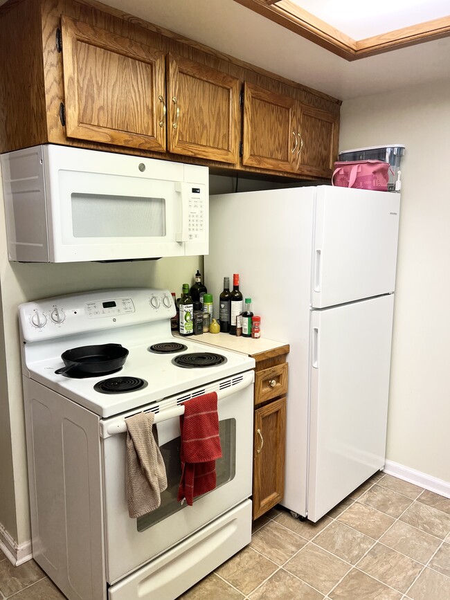 Photo - 1309 S Vermont Ave
