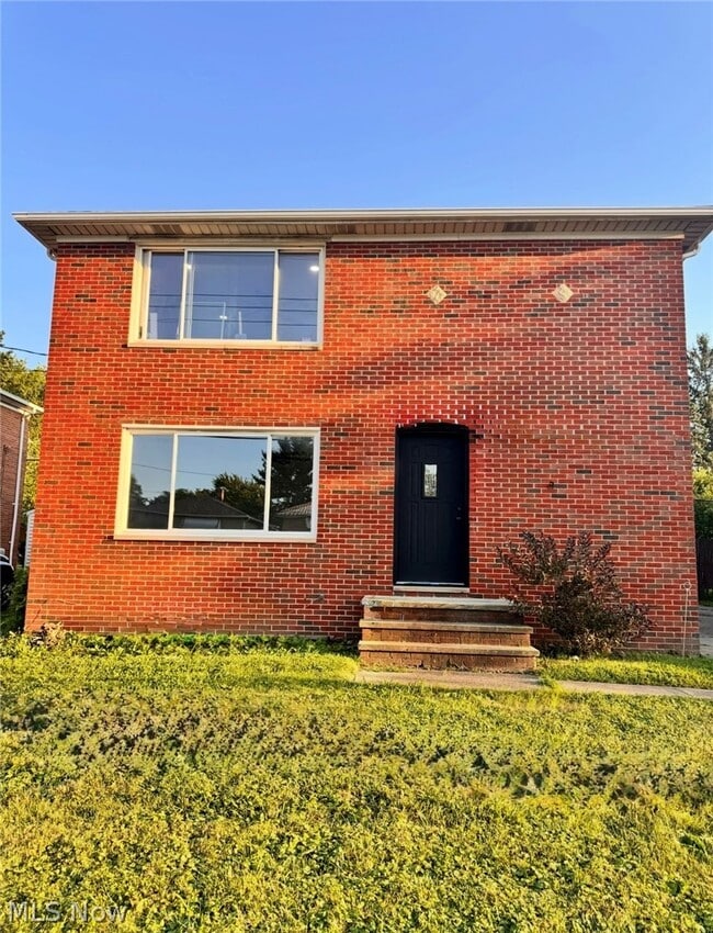 Building Photo - 2907 Snow Rd Unit up