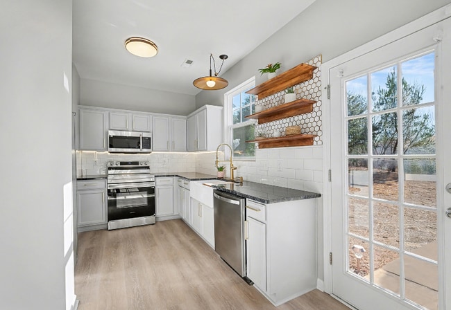 Photo - 6 Hillrise Ct