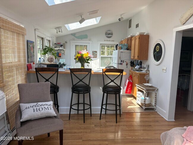 Photo - 515 West St