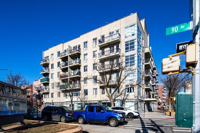 Photo - 89-16 175th St