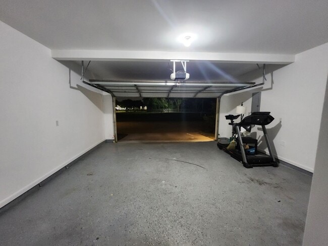 Photo - 12717 Yoshino Cherry St