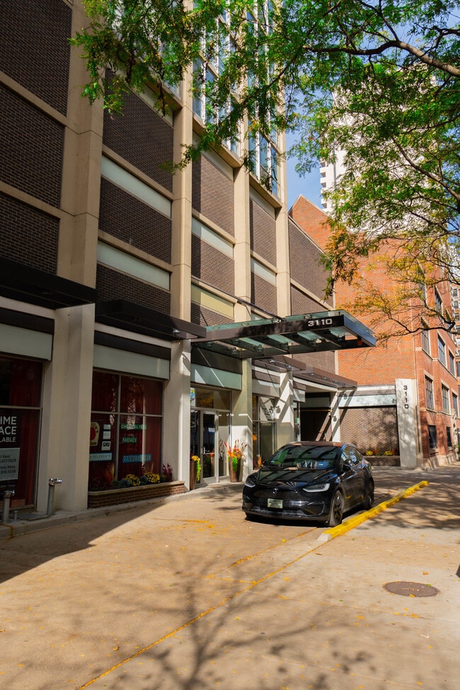 Photo - 3110 N Sheridan Rd Condo