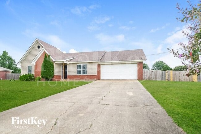 Photo - 234 Oxford Dr