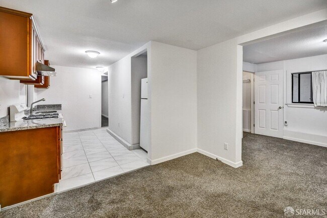 Photo - 3050 California St