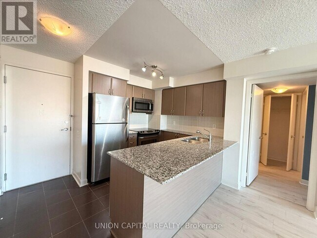 Photo - 525 Wilson Ave Unit 621