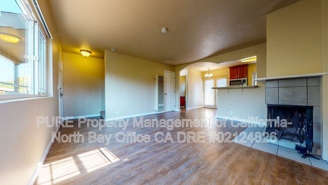 Building Photo - 8045 Beverly Dr