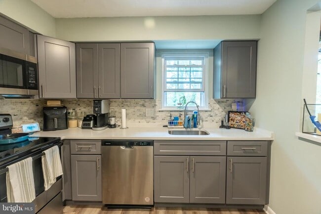 Photo - 1188 Windemere Ct