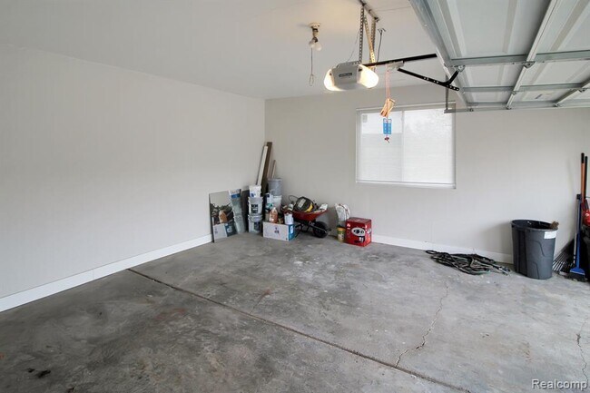 Photo - 37802 Bloomfield Dr